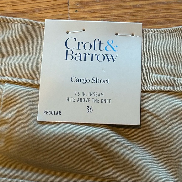 NWT Croft & Barrow Cargo Khaki Shorts - Picture 5 of 8